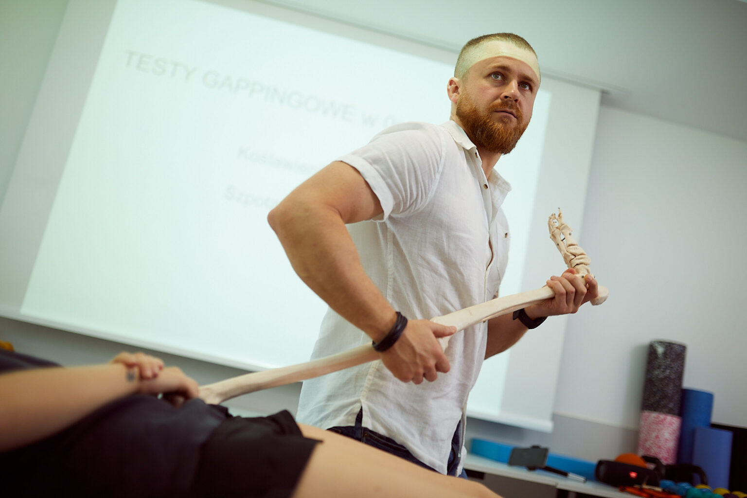 Łąkotki stawu kolanowego: Typy uszkodzeń a wybór metody leczenia